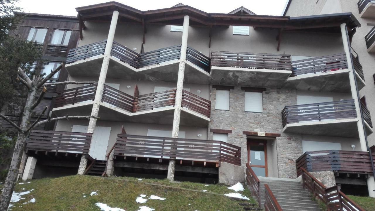 Charmant T2 Avec Cabine Fermee Et Terrasse Лез-Англь Экстерьер фото